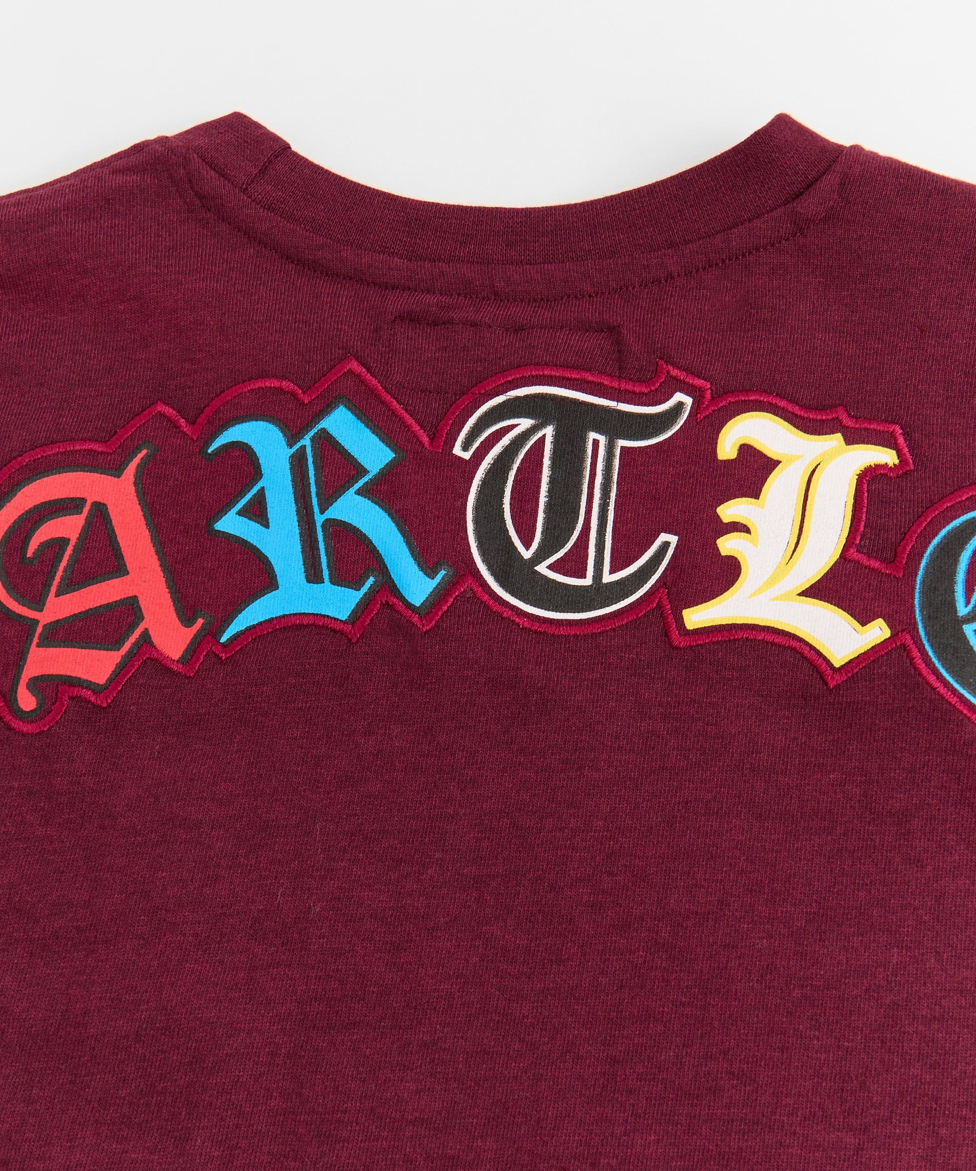Heartless Embroidered Short Sleeve Tee - Burgundy - Image 3